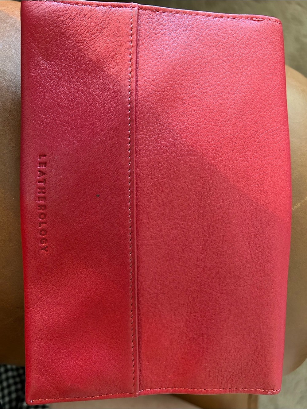 Red leather envelope 6” x 4”; travel accessory - Picture 4 of 4